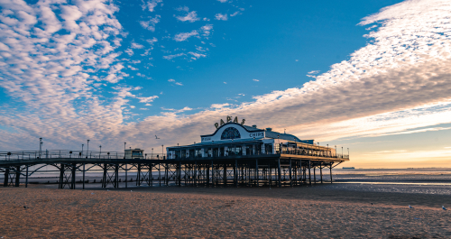 Cleethropes beach