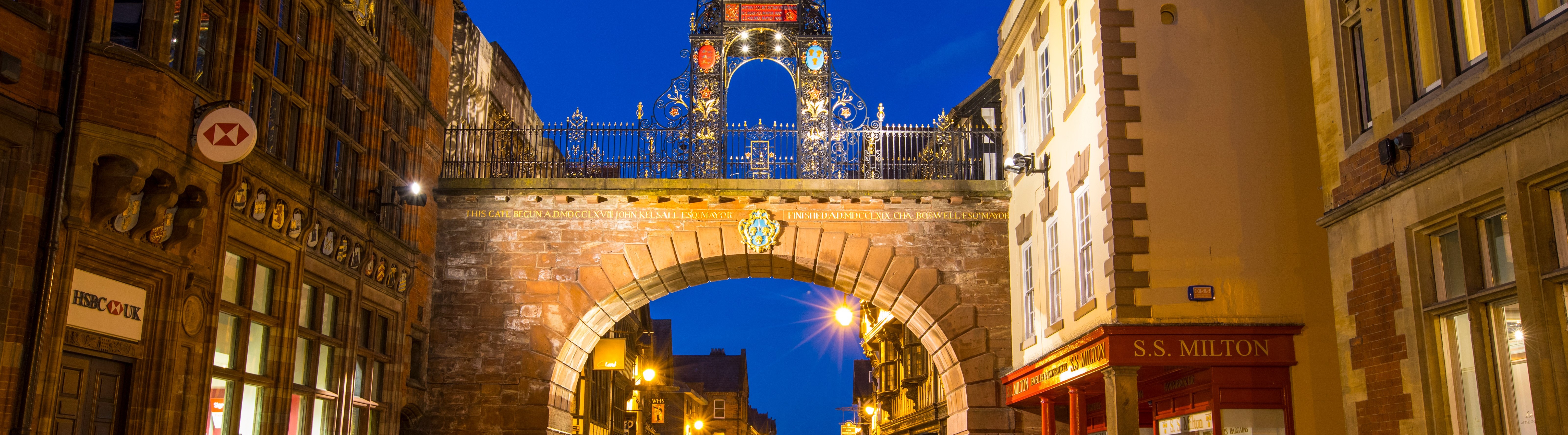 Guide to Local & Independent Christmas Shopping in Chester