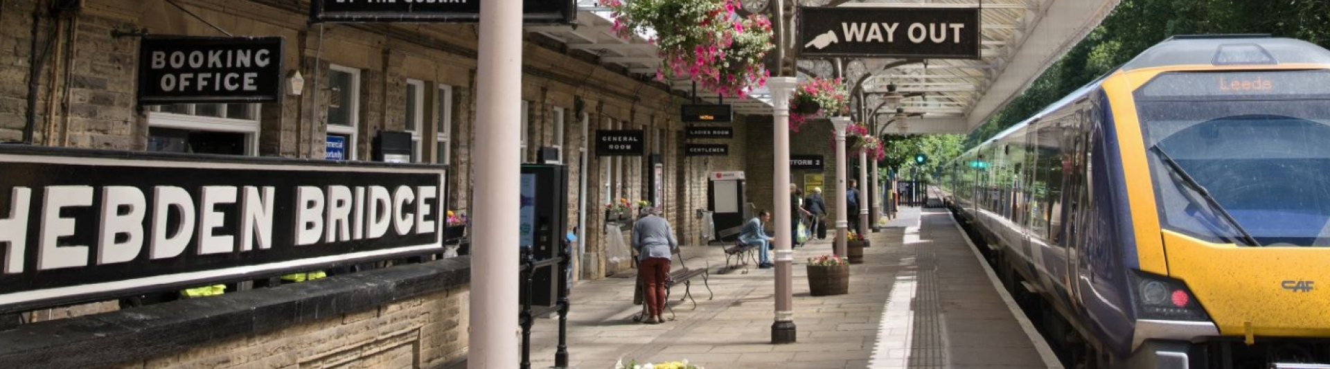Do trains run on bank holiday?
