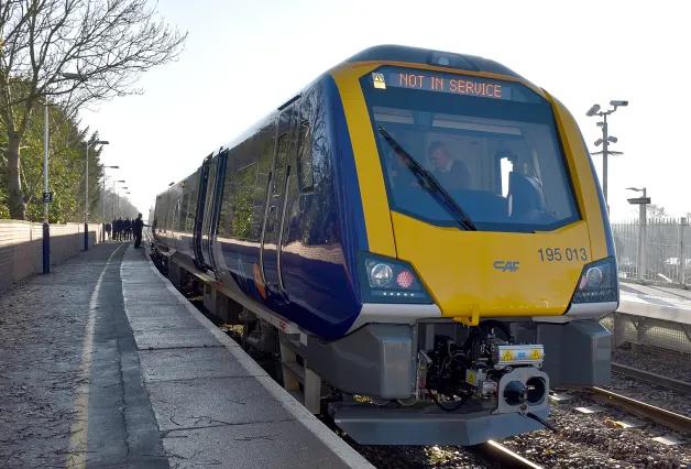 new-trains-gainsborough-lea-road