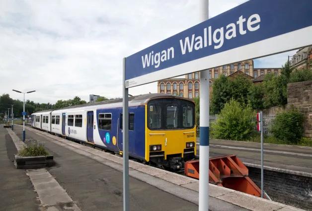 wigan-wallgate-160622-nttm02