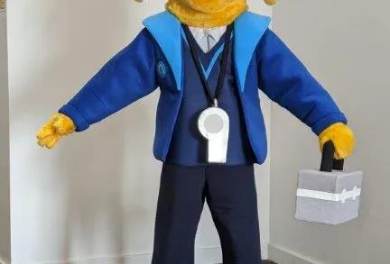 whistle-the-dog-with-his-whistle-and-hat-2