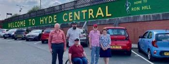 Image show mural at Hyde Central station 9g2hr-7ukyp-06ngw-jvzq2-1quy7