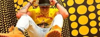 Image shows Dez - LoveArtPix image-shows-dez-loveartpix