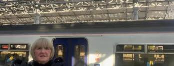 957oo-u1uj1-0f6z1-f4yya-m2vza