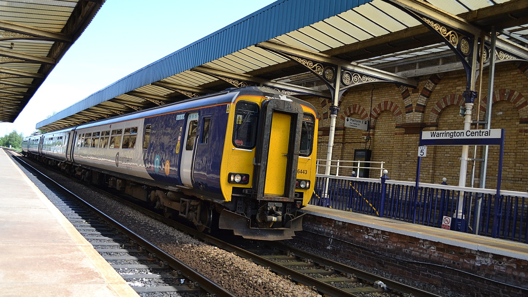 156443 at Warrington Central-2