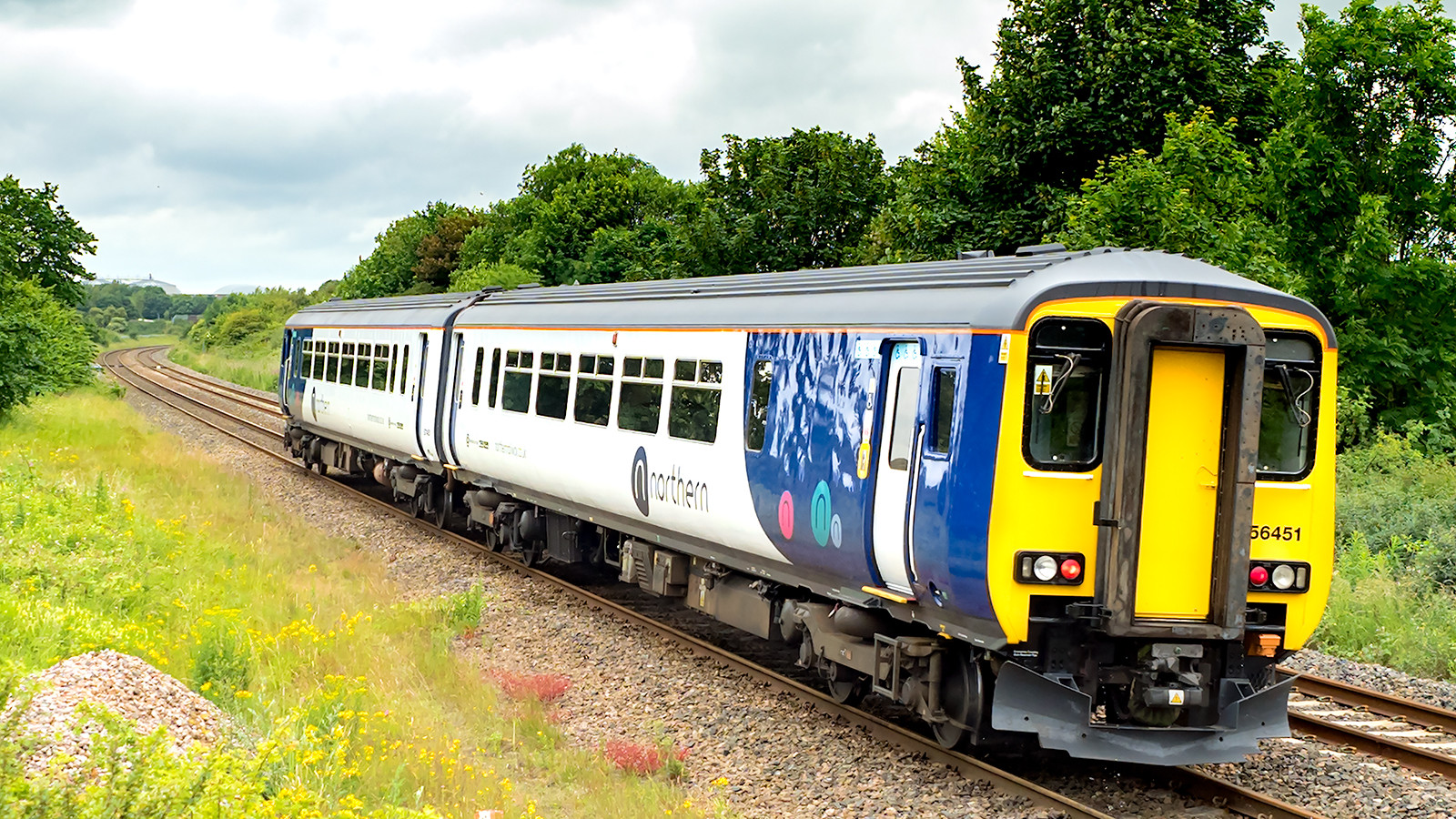 Class 156 156451 Northern Seaton Carew 6270010