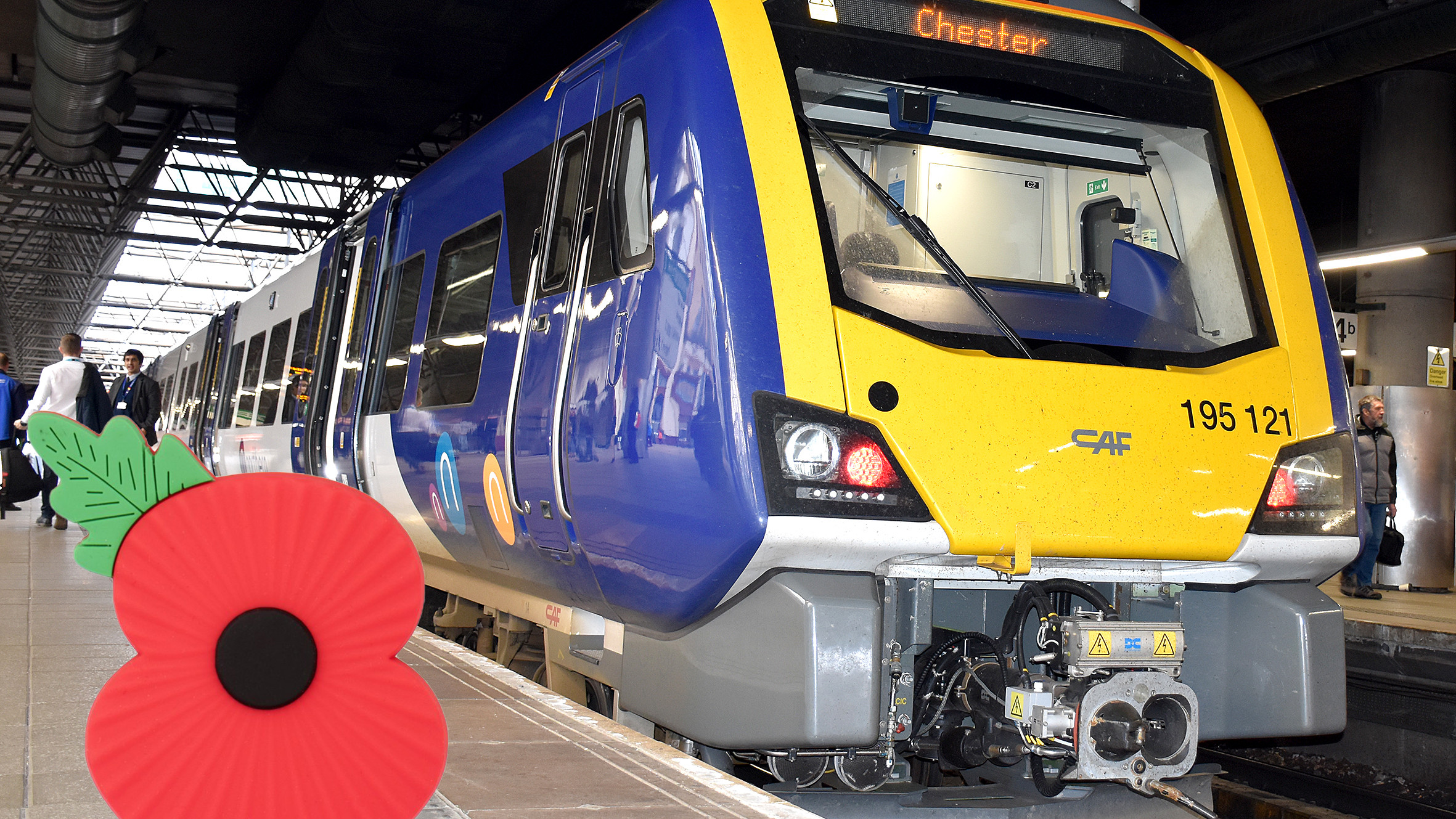 Class 195 with poppy