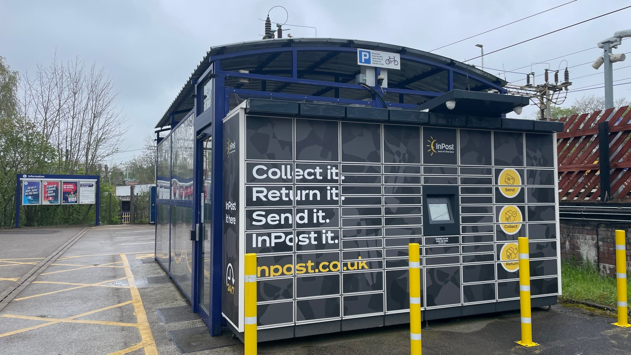 InPost locker at Northern station