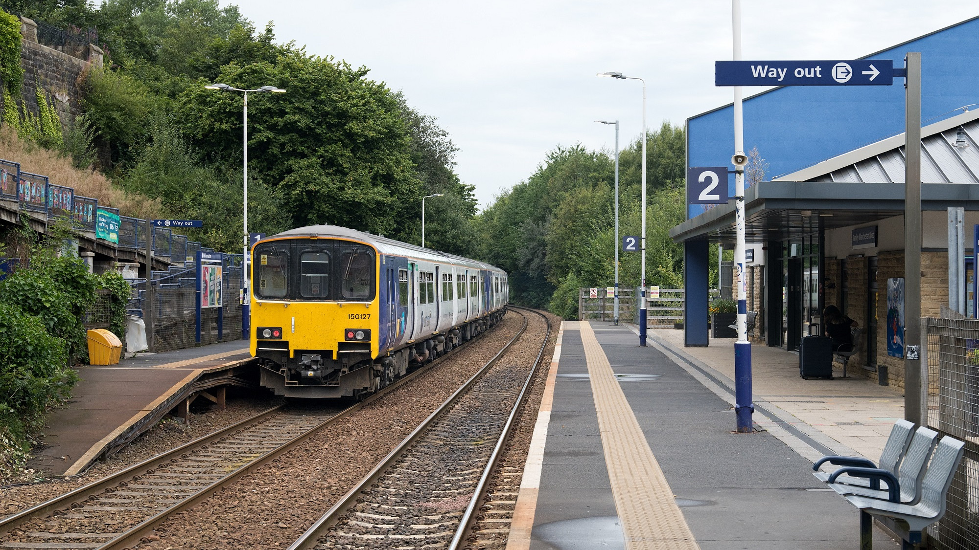 RMT Strikes - DNT Notice - December 2022. Northern train at station