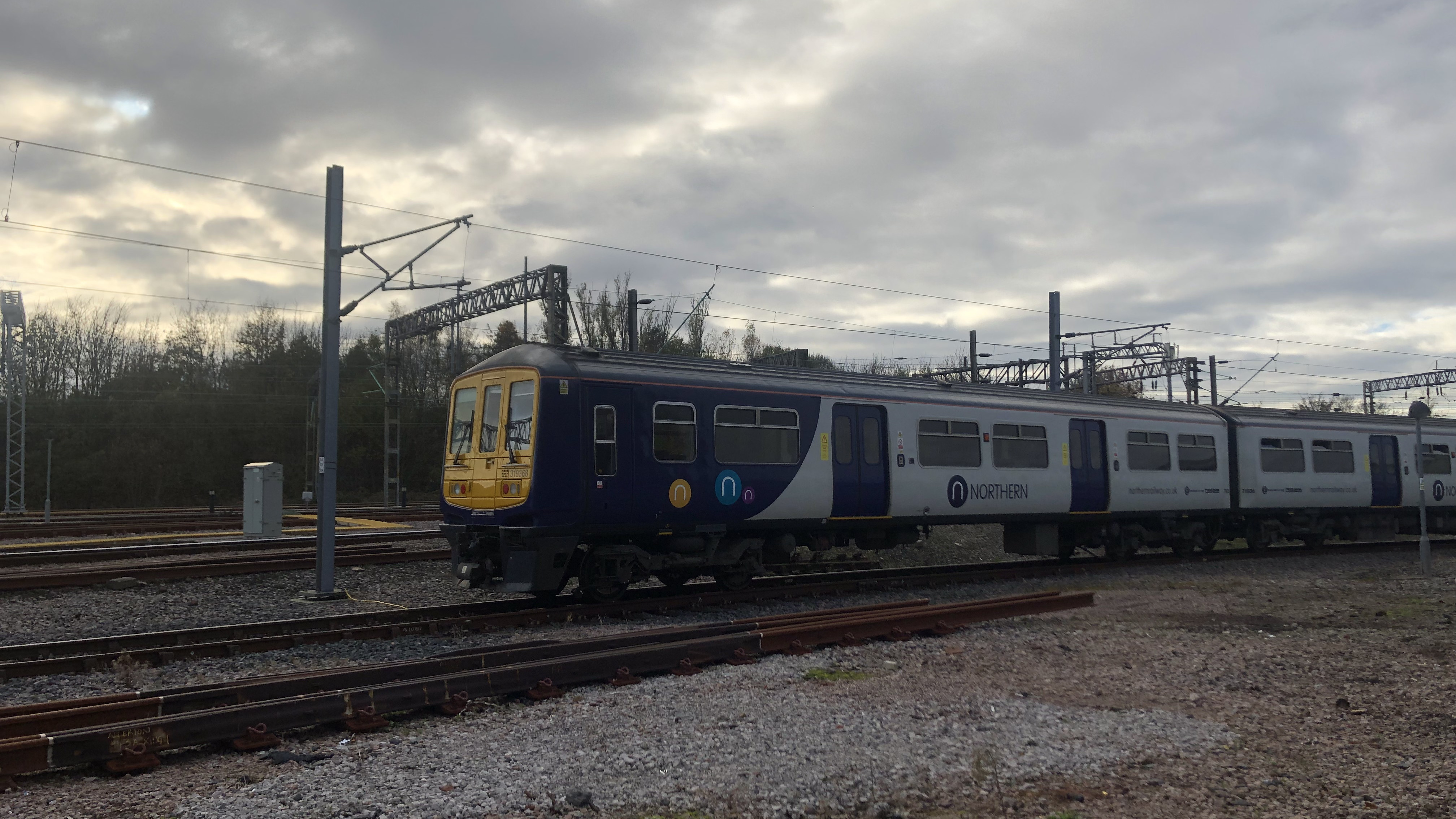 Water-Trak on Northern train